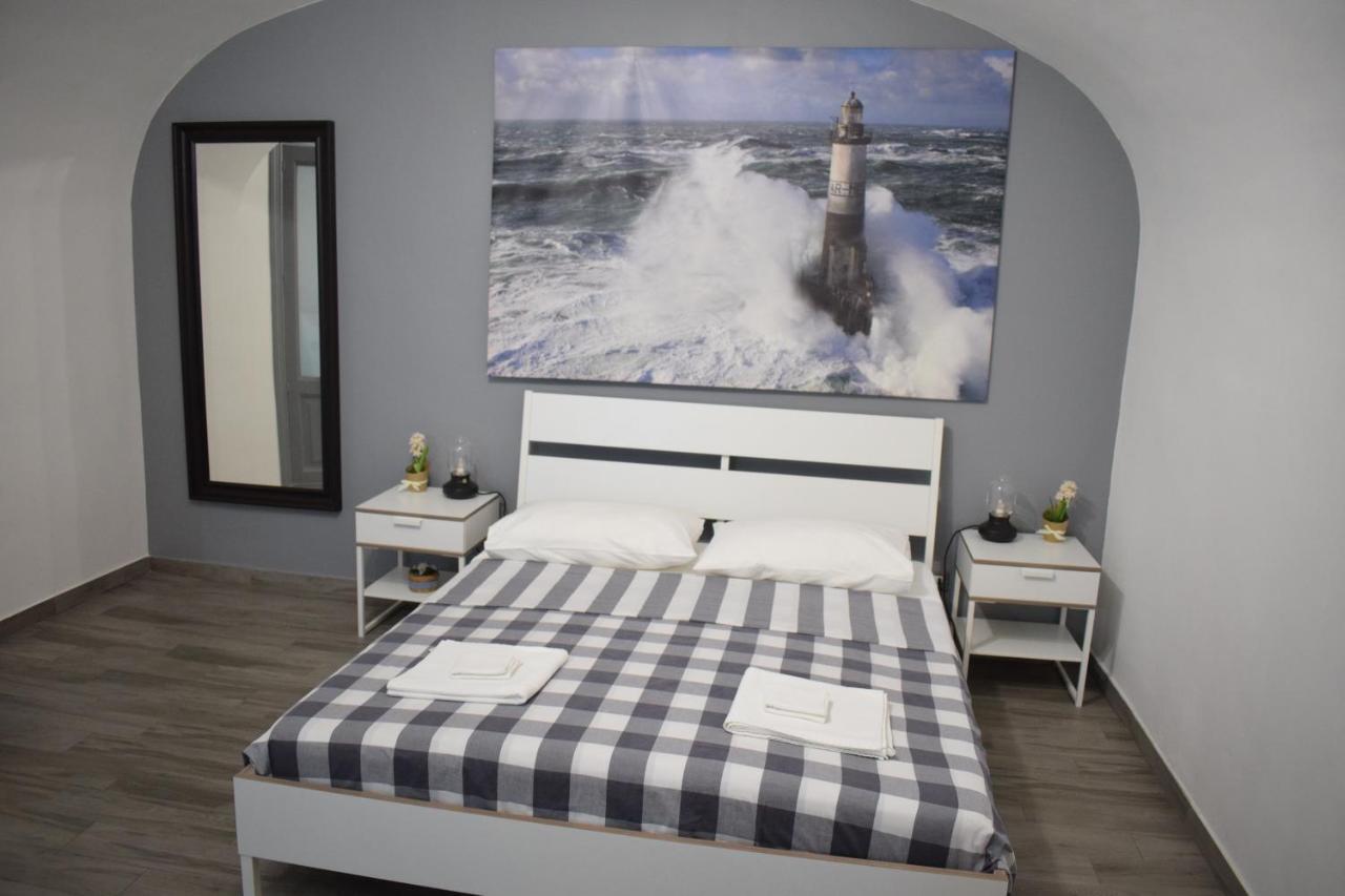 דירות קטאניה B&W Loft מראה חיצוני תמונה