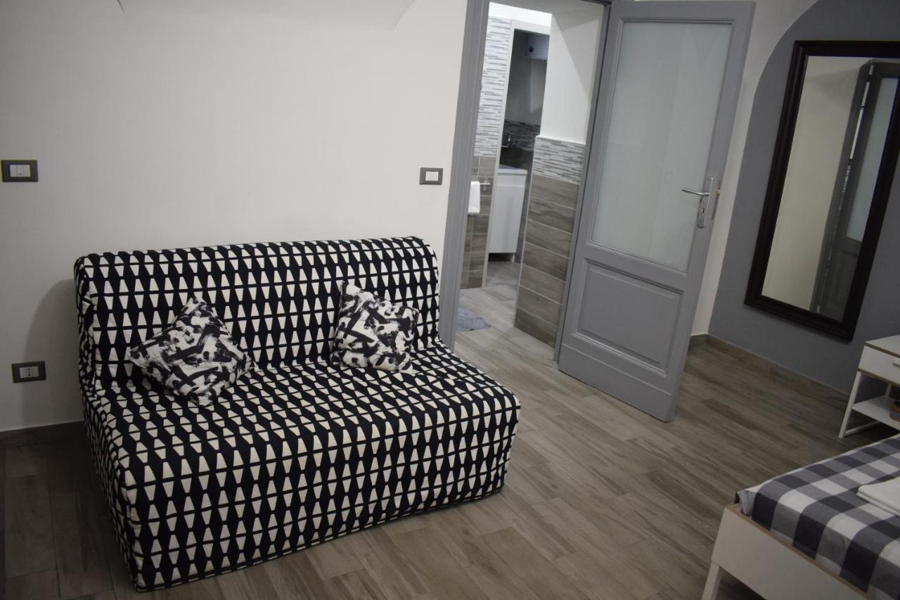 דירות קטאניה B&W Loft מראה חיצוני תמונה