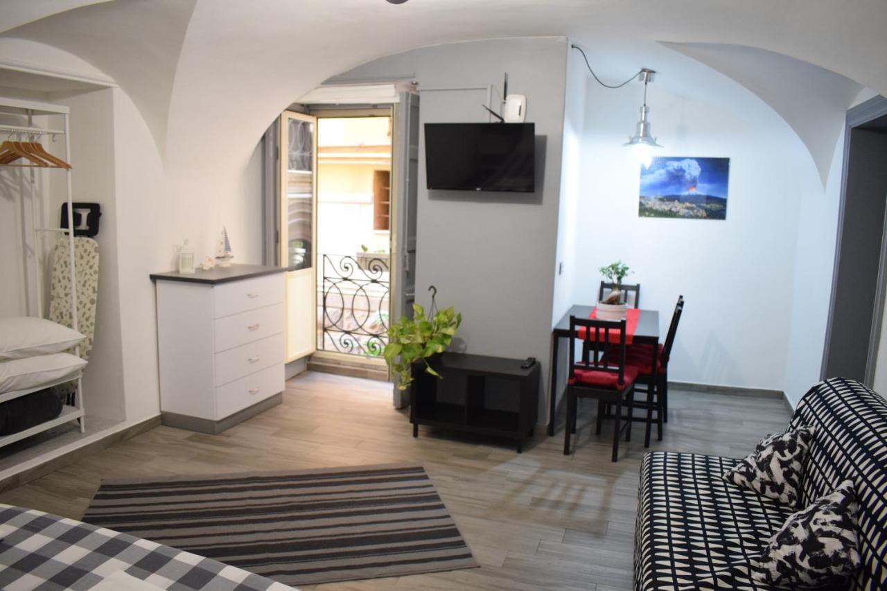 דירות קטאניה B&W Loft מראה חיצוני תמונה